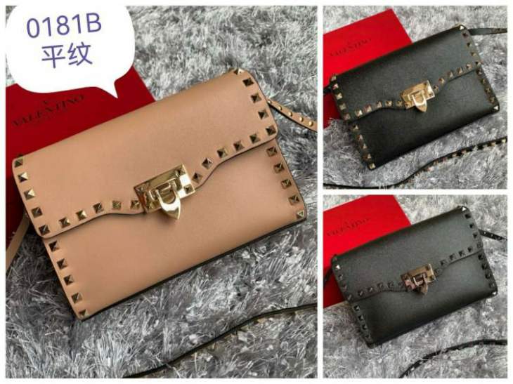 Picture of Valentino Handbags _SKUfw149629055fw